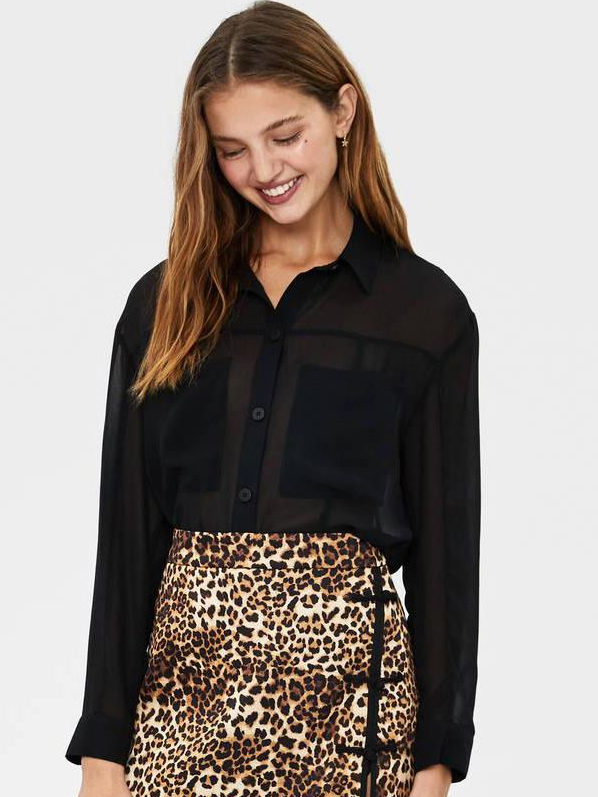 

Рубашка Bershka XAZ238452SUDB  Черная, Рубашка Bershka XAZ238452SUDB M Черная