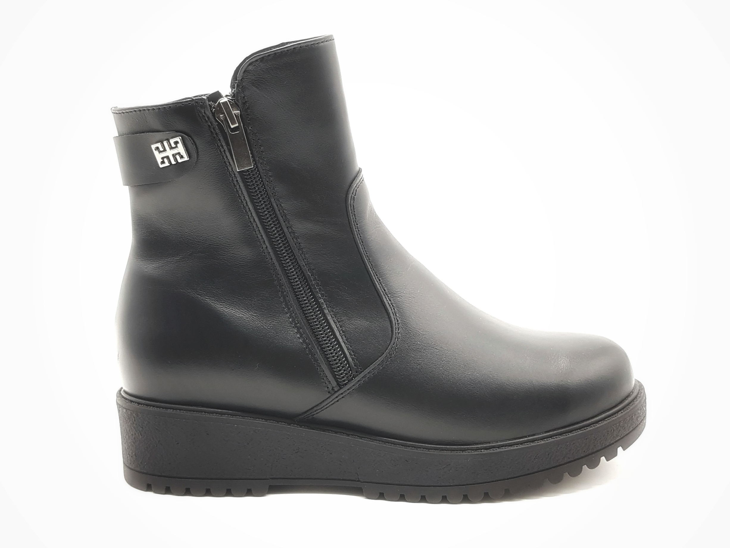 

Жіночі черевики Foot Step зимові чорні шкіряні FS-17-1 23,5 см 36(р)