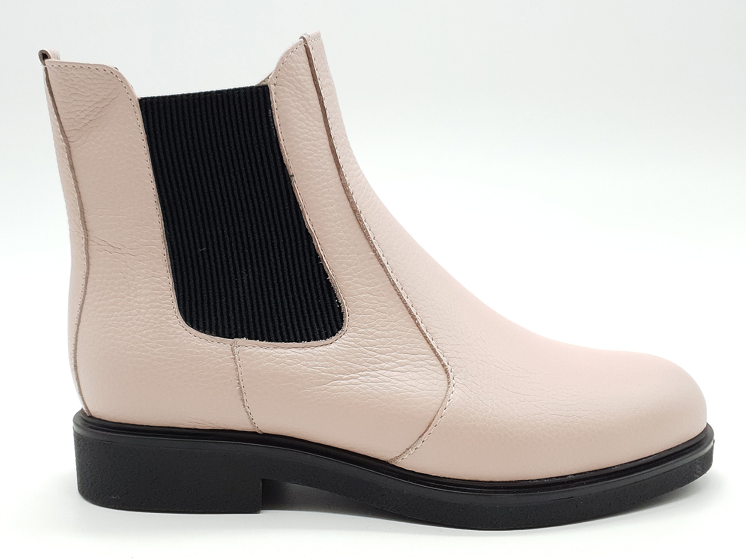 

Жіночі черевики Patterns зимові пудра шкіряні P-11-3 25 см 38(р)