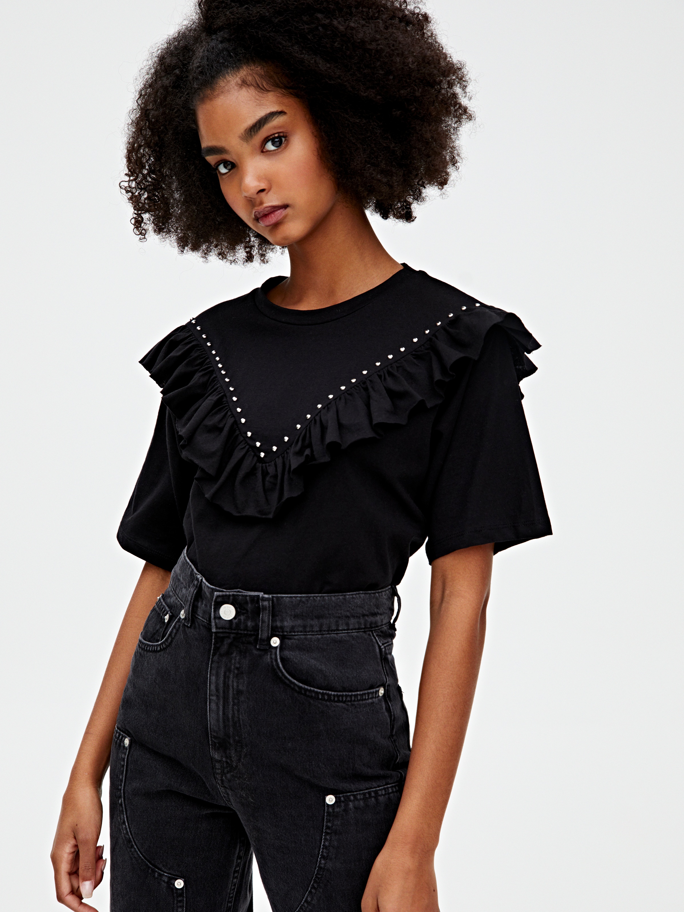 

Футболка Pull & Bear 5234/323/800  Черная, Футболка Pull & Bear 5234/323/800 XS Черная