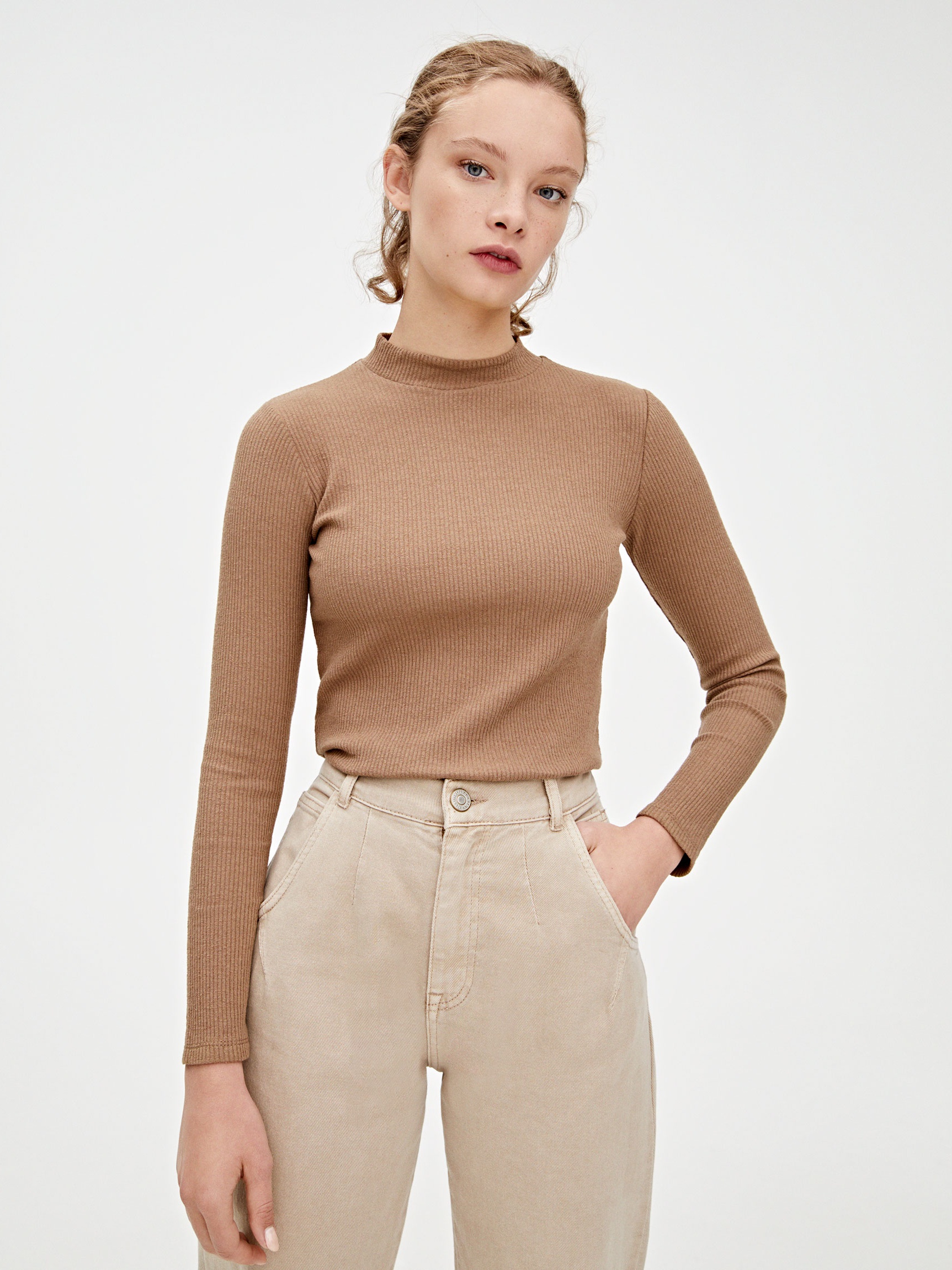 

Водолазка Pull & Bear 5234/348/737  Бежевая, Водолазка Pull & Bear 5234/348/737 XL Бежевая