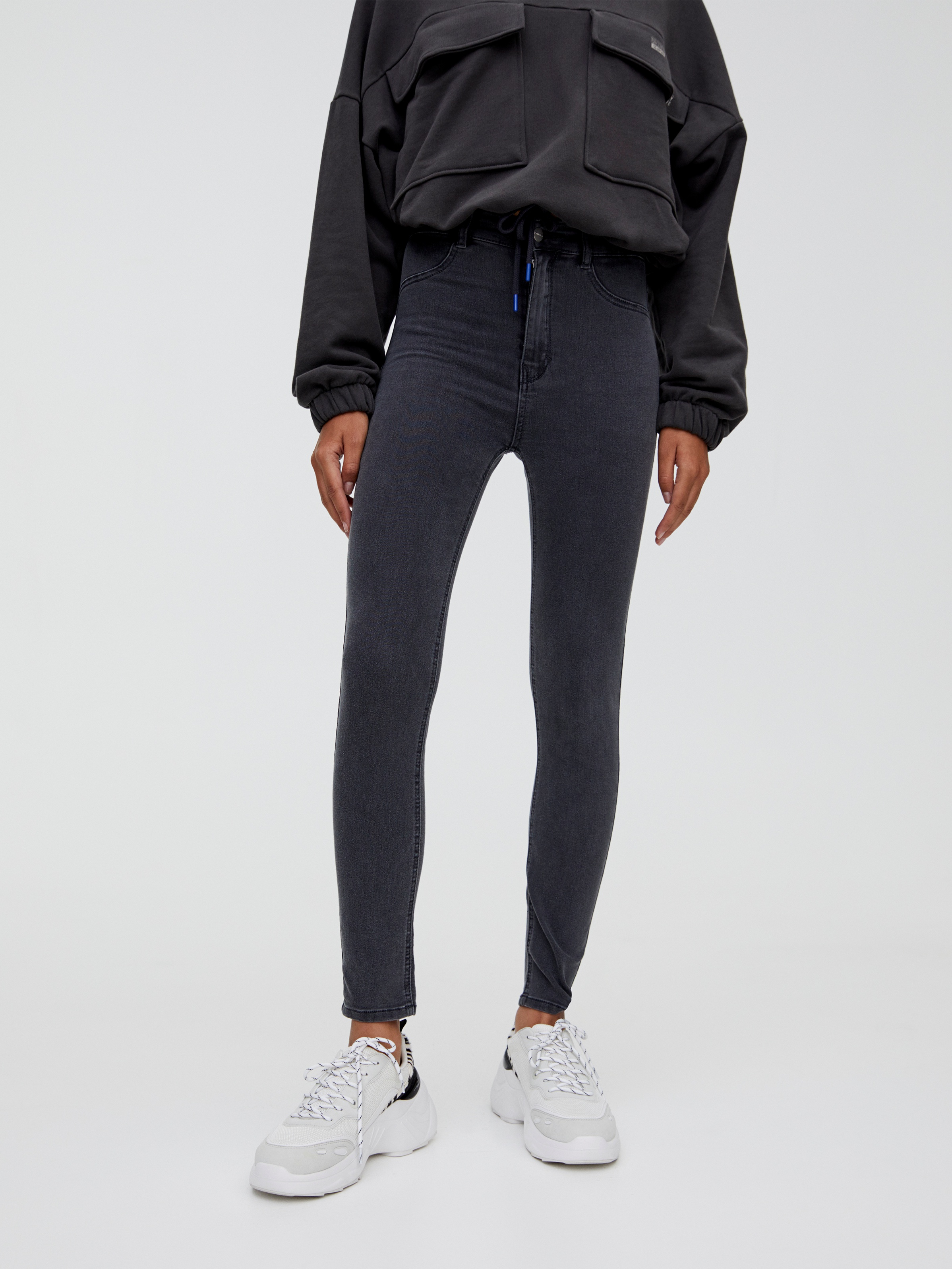 

Джинсы Pull & Bear 5683/321/802  Серые, Джинсы Pull & Bear 5683/321/802 32 Серые