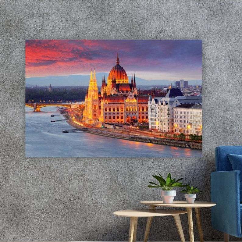 

Картина на холсте Будапешт51x34 см (223)