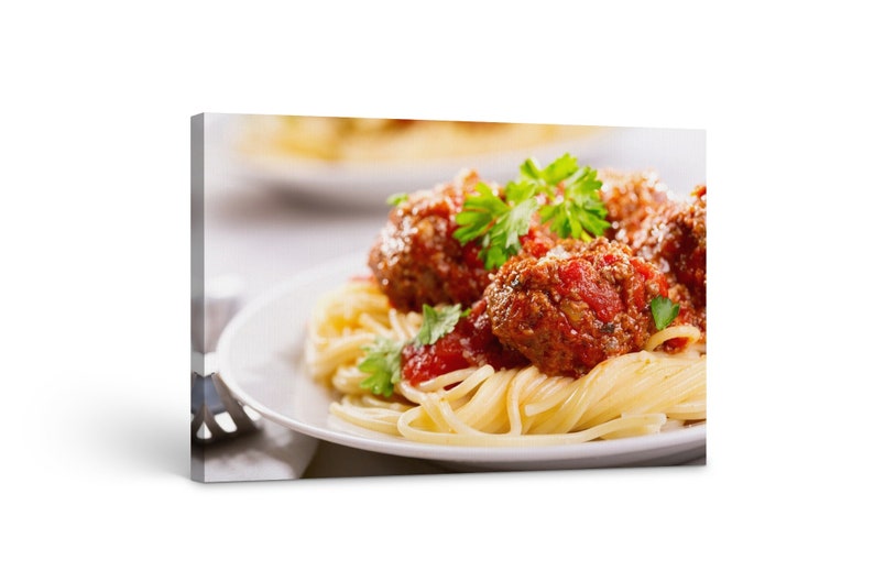 

Картина на холсте Итальянская кухня, спагетти с тефтелями51x34 см (131)
