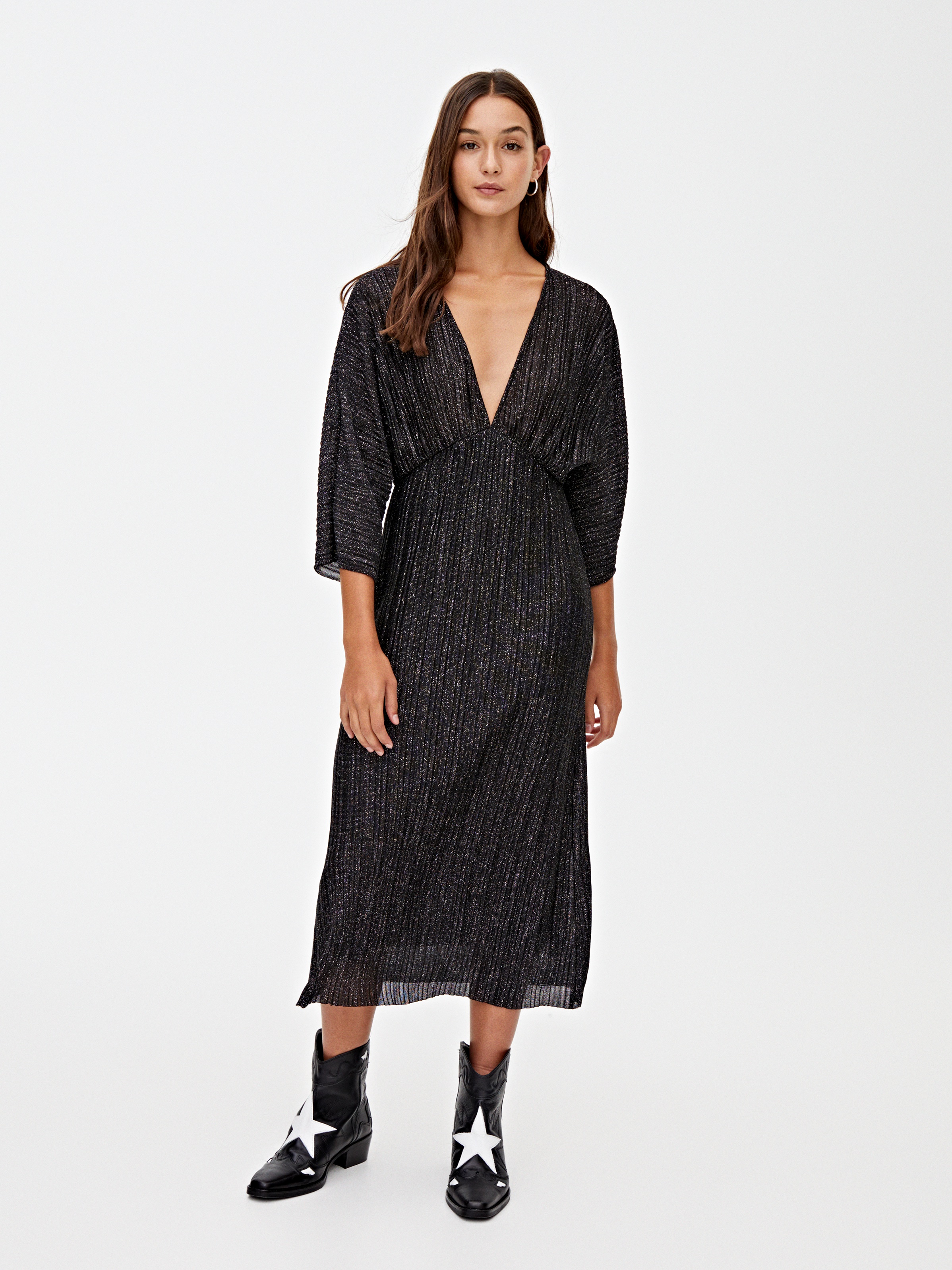 

Платье Pull & Bear 9390/446/836  Черное, Платье Pull & Bear 9390/446/836 XS Черное