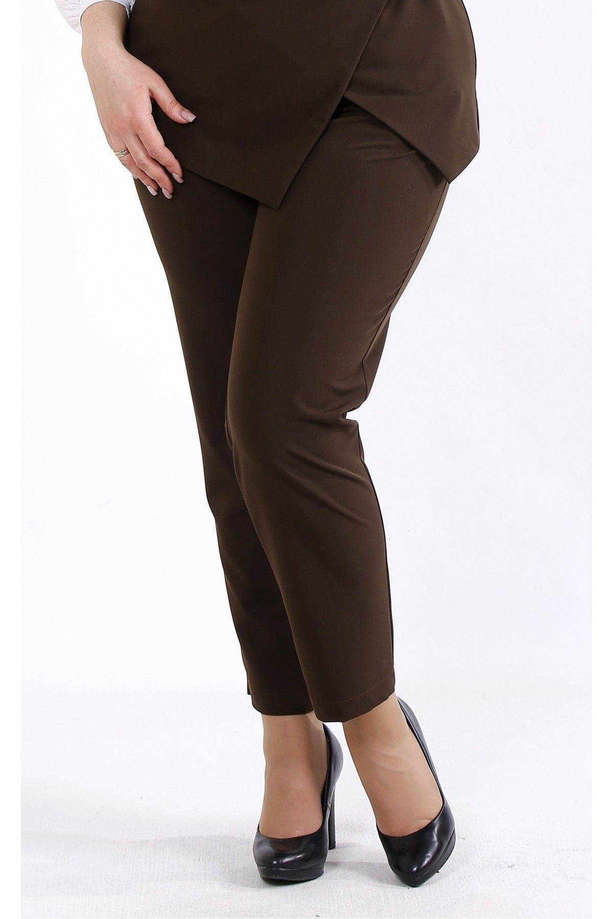 

Брюки Maximoda ЕGSb046-2 - коричневый, Брюки Maximoda ЕGSb046-2 50-52 коричневый