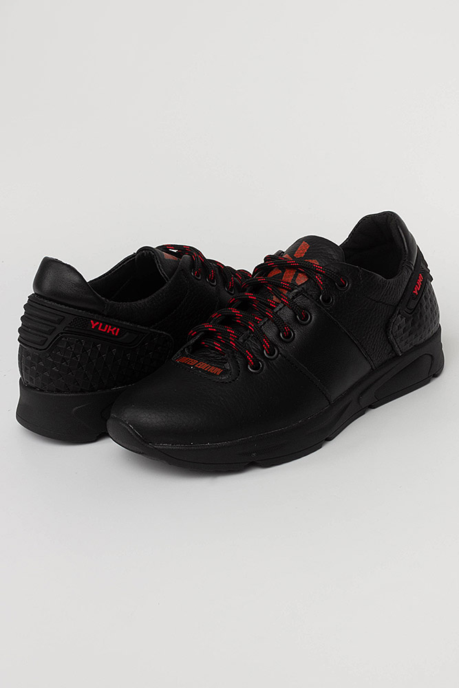 

Кросівки на хлопчика Yuki 36 чорний (SKT000564247)