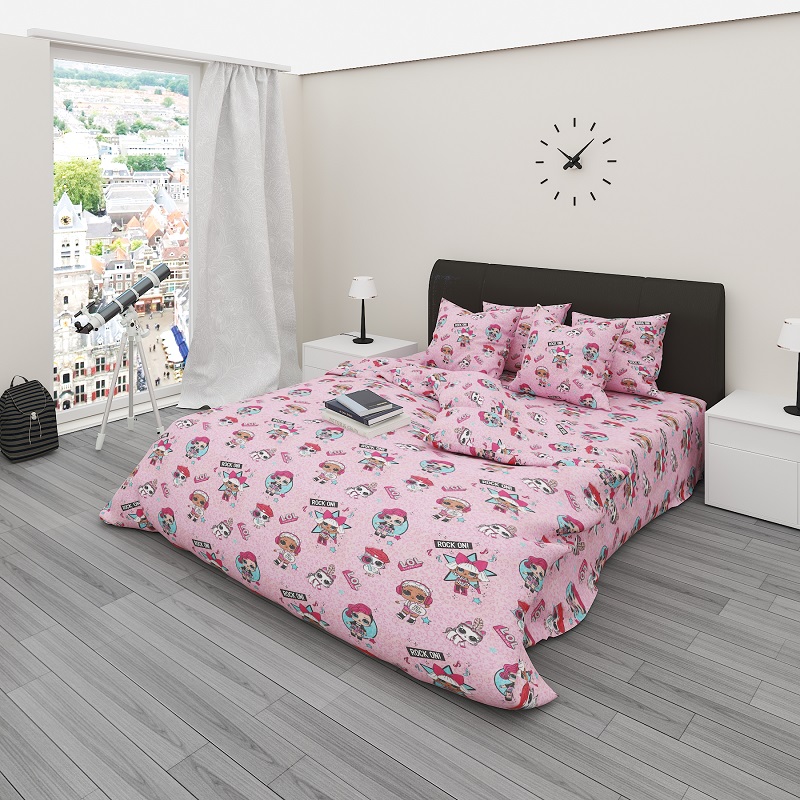 

Комплект постельного белья Уютная Жизнь Бязь Голд Семейный 150x220x2 куколка LOL (K-G-N-7644)