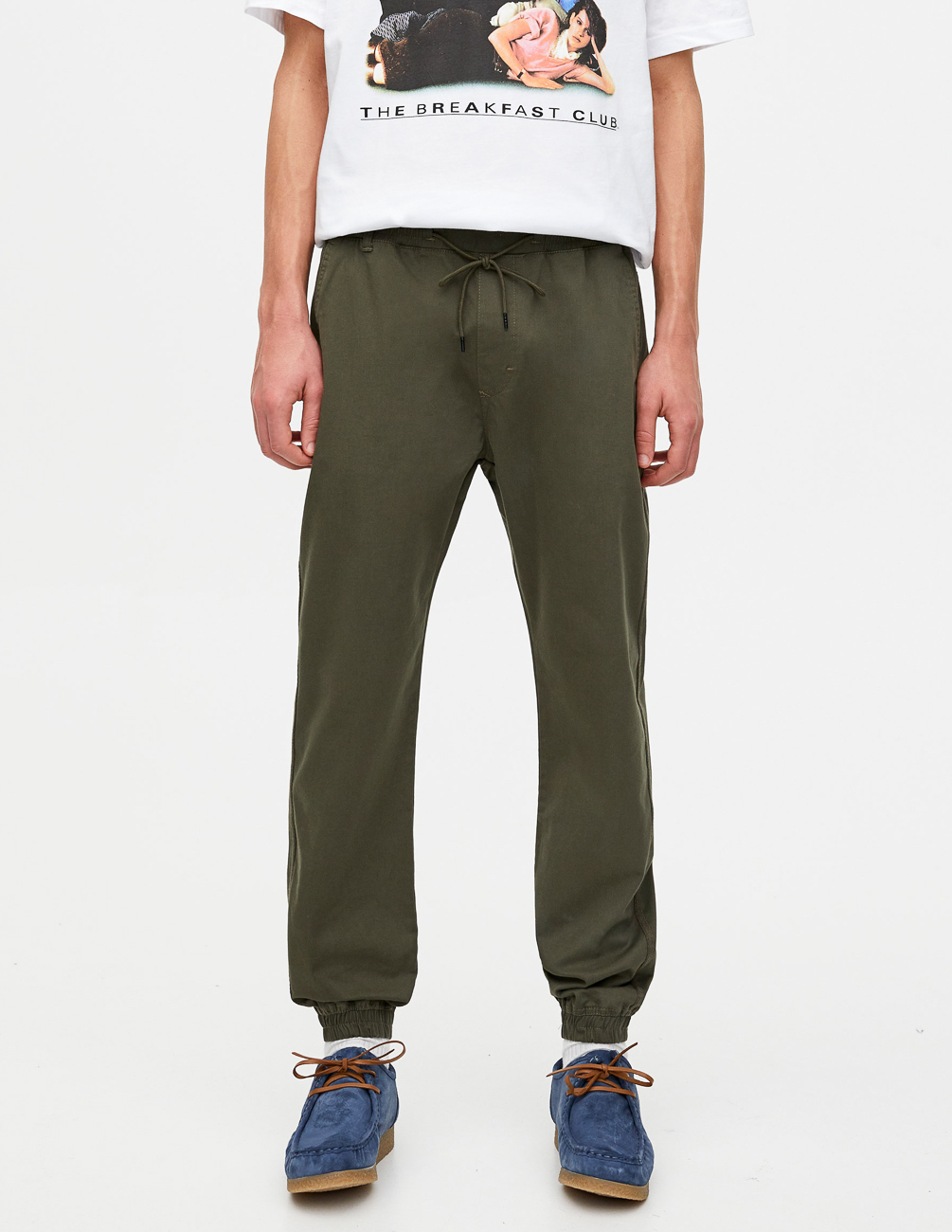 

Брюки PULL & BEAR М0115778 (5679/535/505) цвет зеленый, Брюки PULL & BEAR М0115778 (5679/535/505) цвет зеленый M