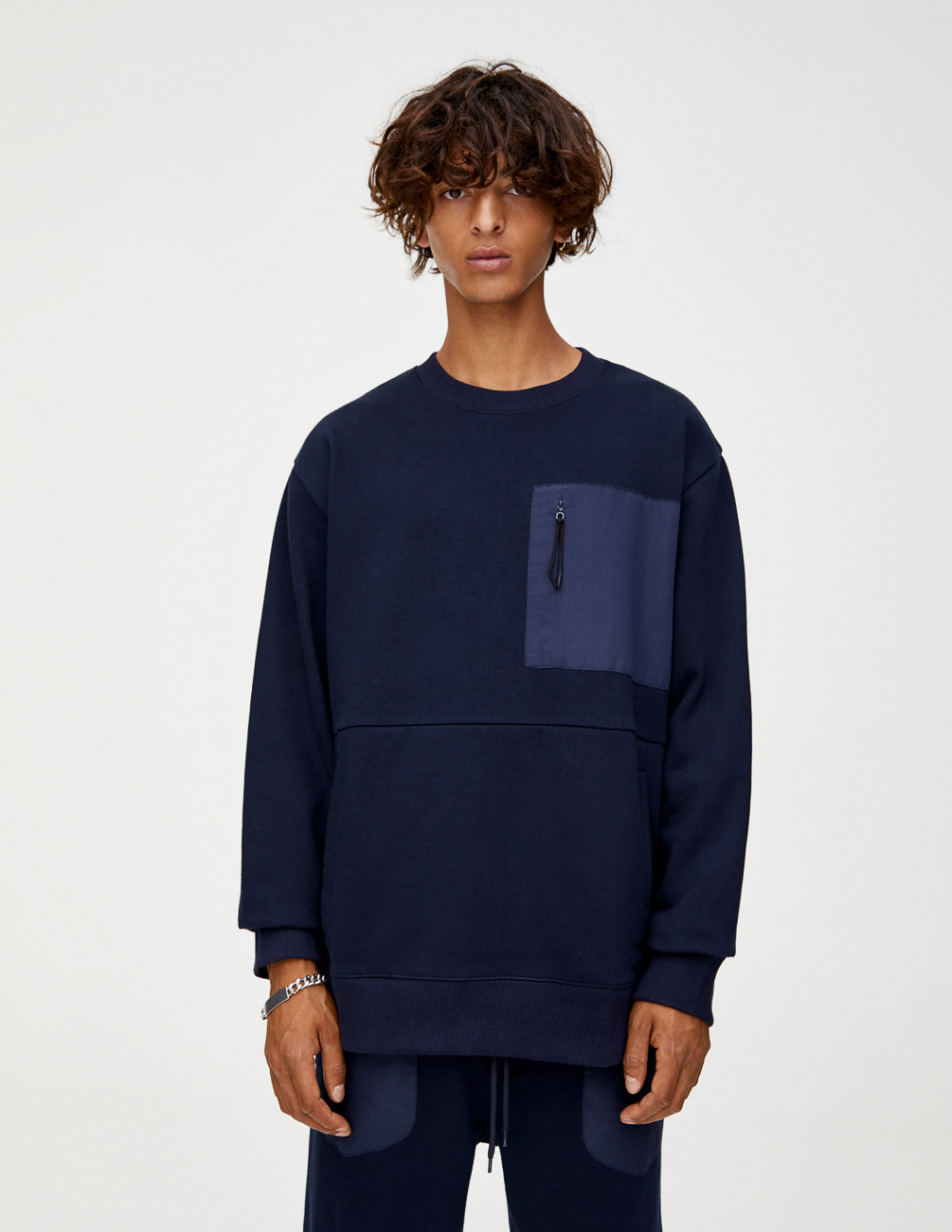 

Свитшот PULL & BEAR М0116149 (9690/514/401) цвет синий M