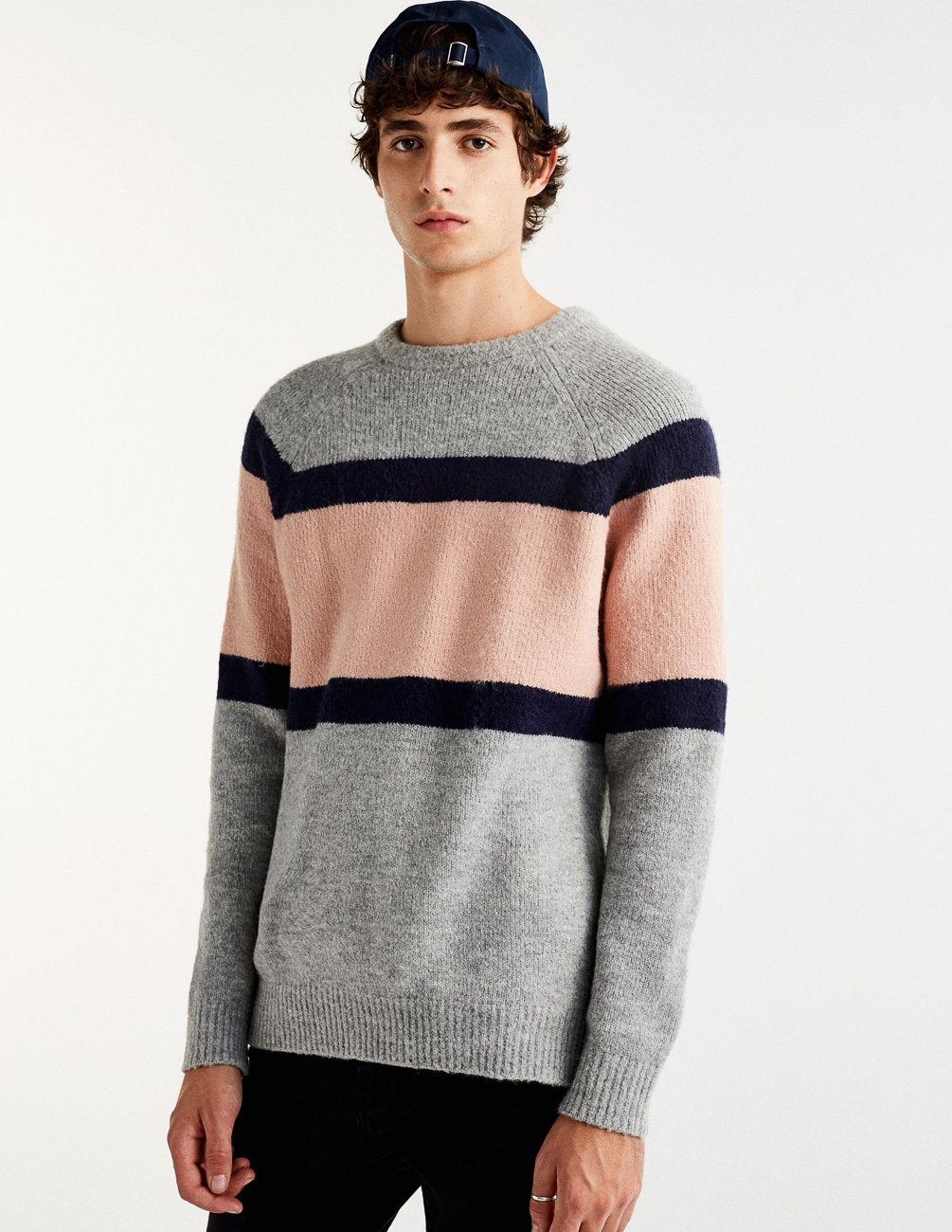 

Свитер PULL & BEAR М0116037 (9557/529/827) цвет серый-розовый, Свитер PULL & BEAR М0116037 (9557/529/827) цвет серый-розовый M