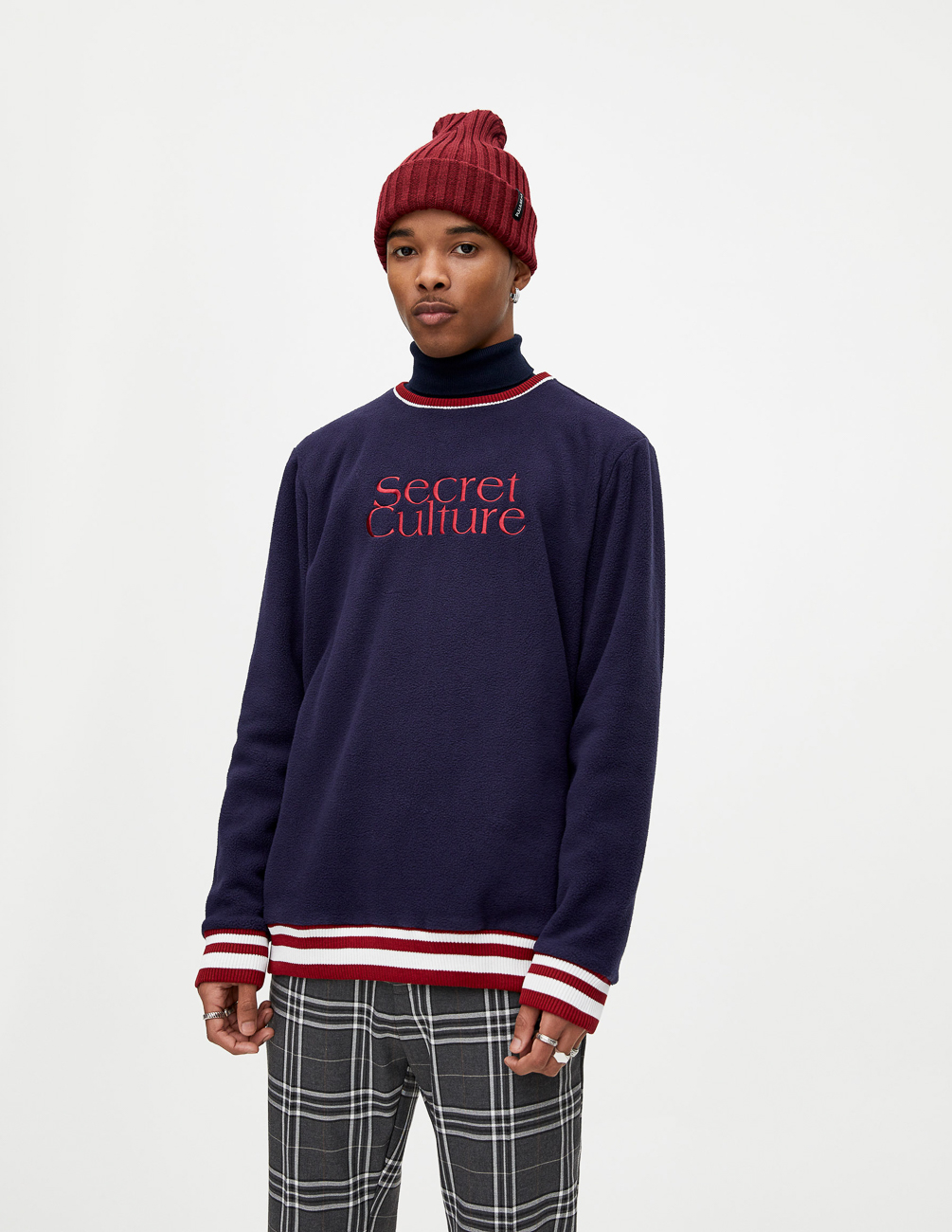 

Свитшот PULL & BEAR М0116075 (5590/515/401) цвет синий, Свитшот PULL & BEAR М0116075 (5590/515/401) цвет синий S