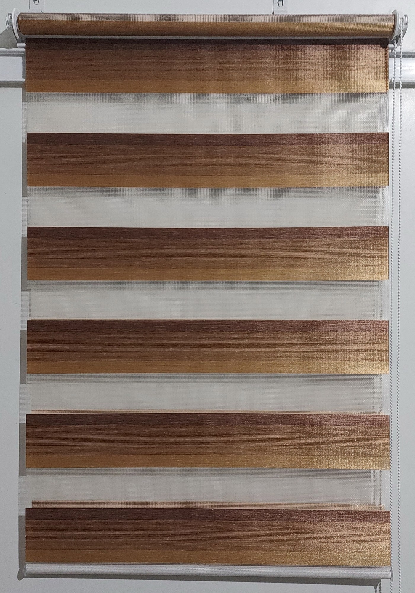 

Рулонная штора Miranda День-ночь Z-123 80*130 см Охра