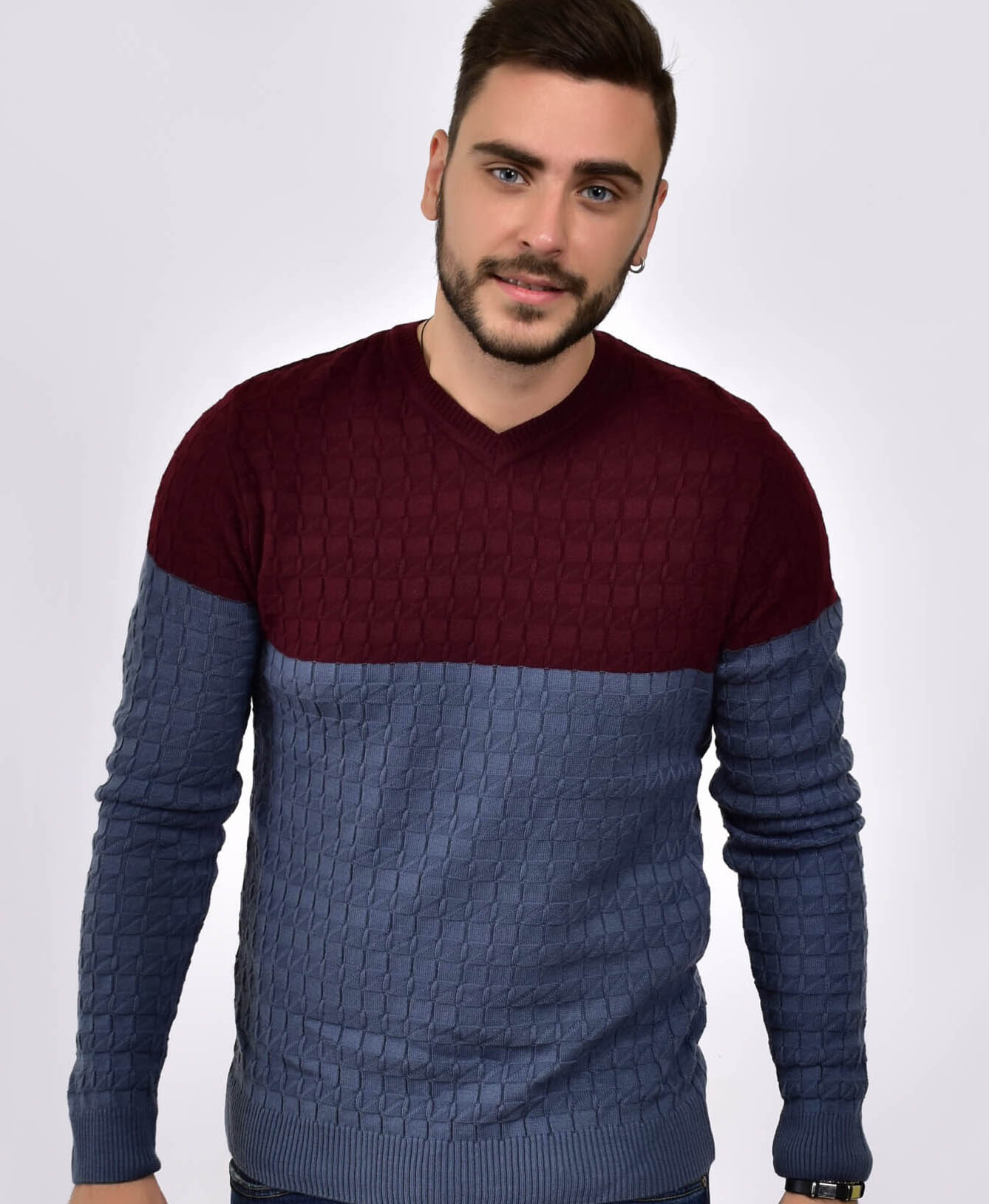 

Fashions • Свитер мужскои Михаил Fashions XXL бордовый (18033-лд)