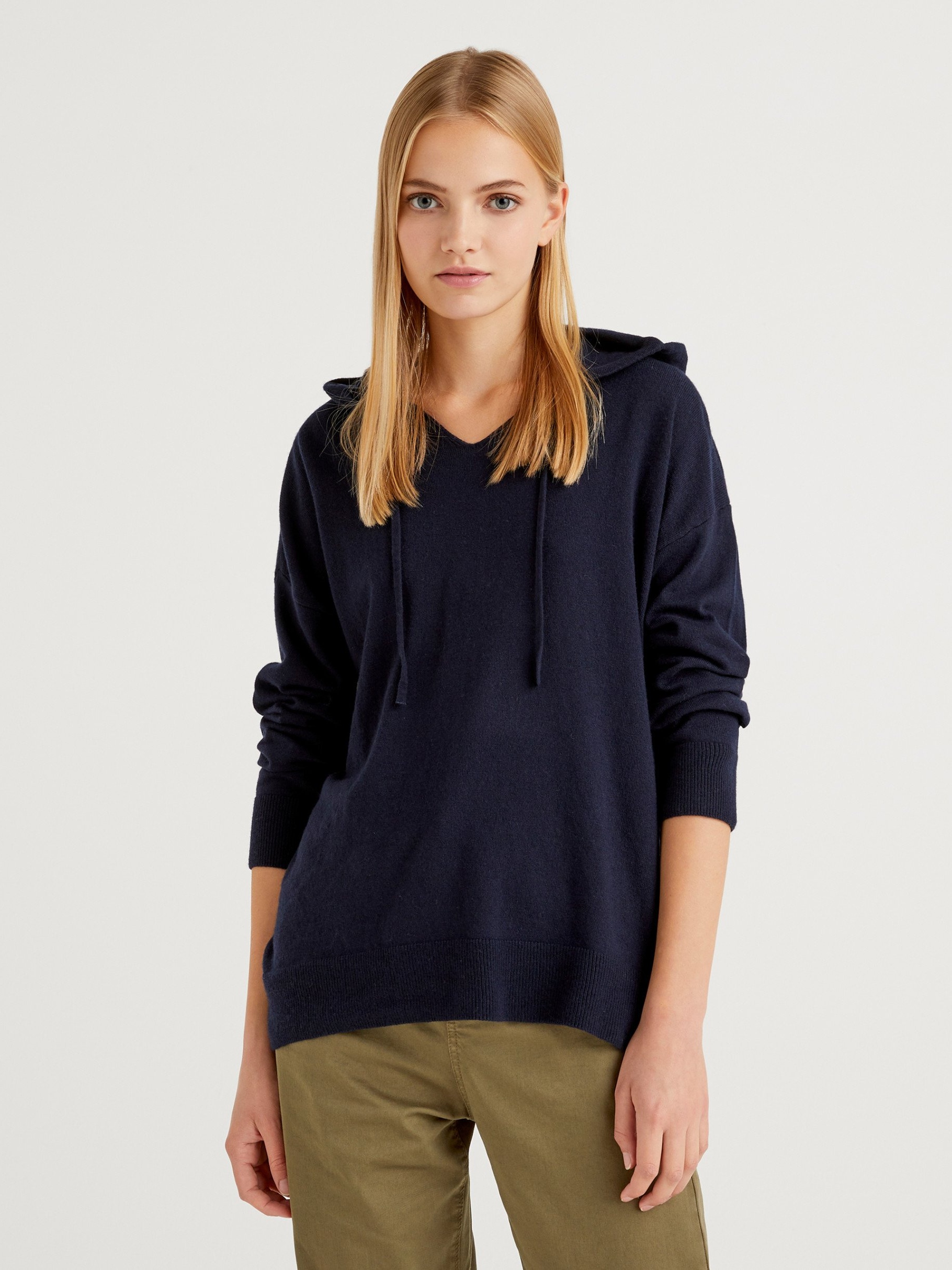 

Худи United Colors of Benetton 1035D2546-66U, Худи United Colors of Benetton 1035D2546-66U M
