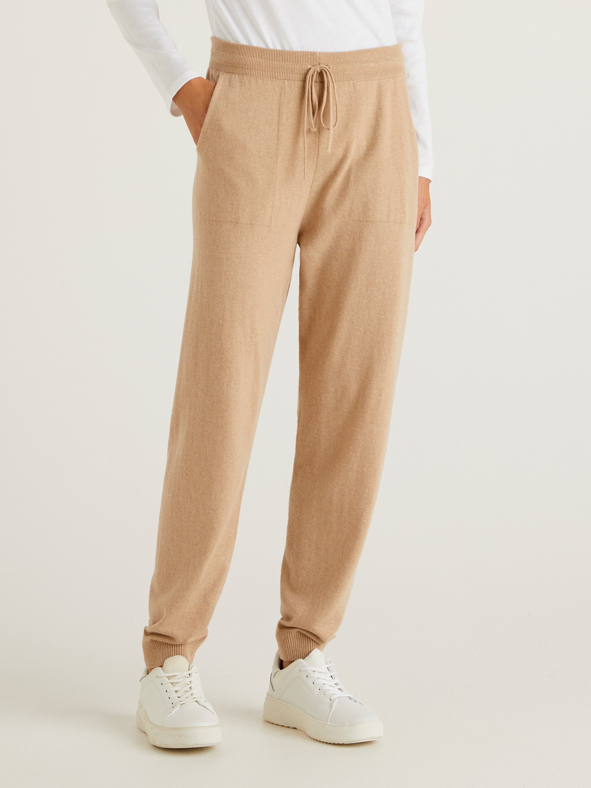 

Спортивные штаны United Colors of Benetton 1035P0107-994, Спортивные штаны United Colors of Benetton 1035P0107-994 XS