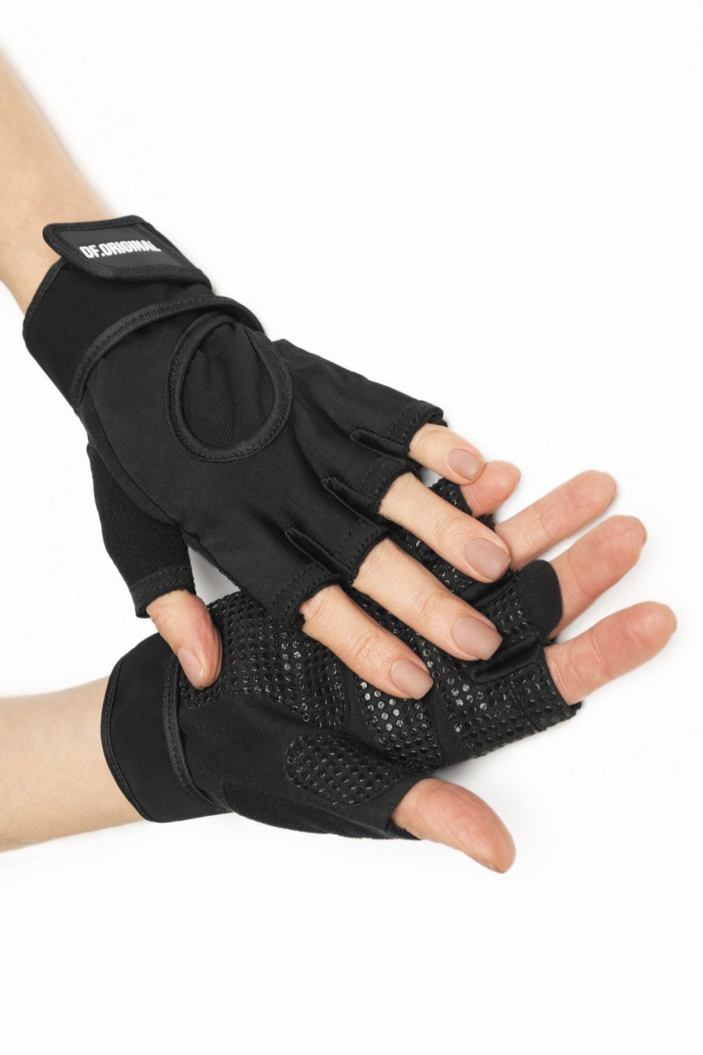 

Перчатки Designed for Fitness Black (XS черный)