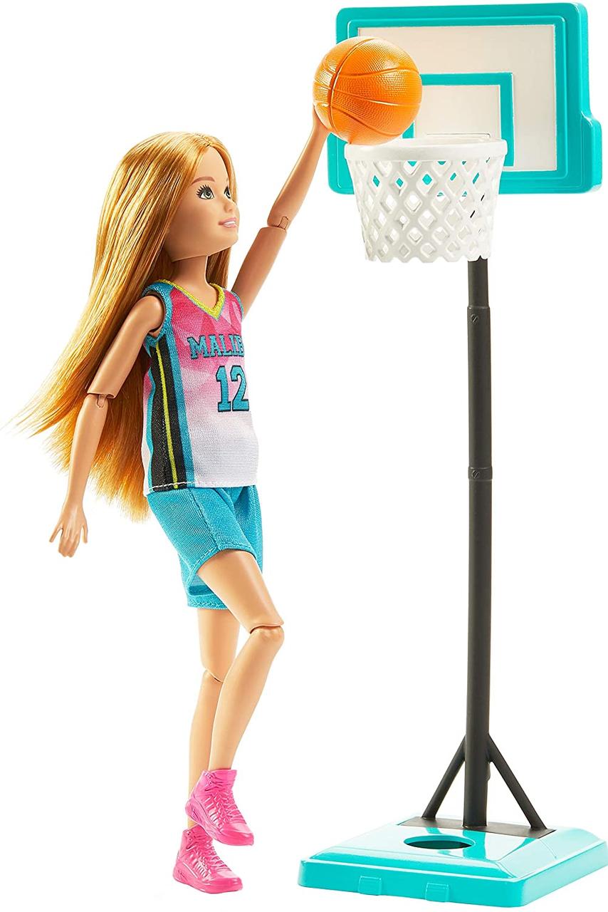 

Кукла Barbie Dreamhouse Adventures Стейси Баскетболистка Спортивные сестры на шарнирах GHK35