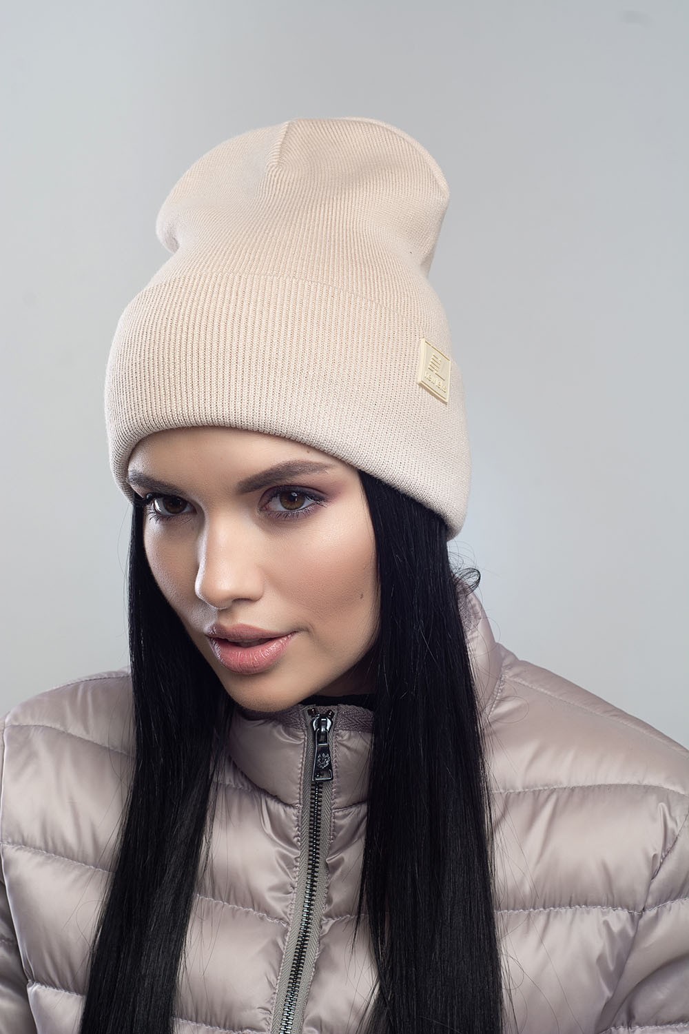 

Шапка жіноча Токіо 2021-6-52