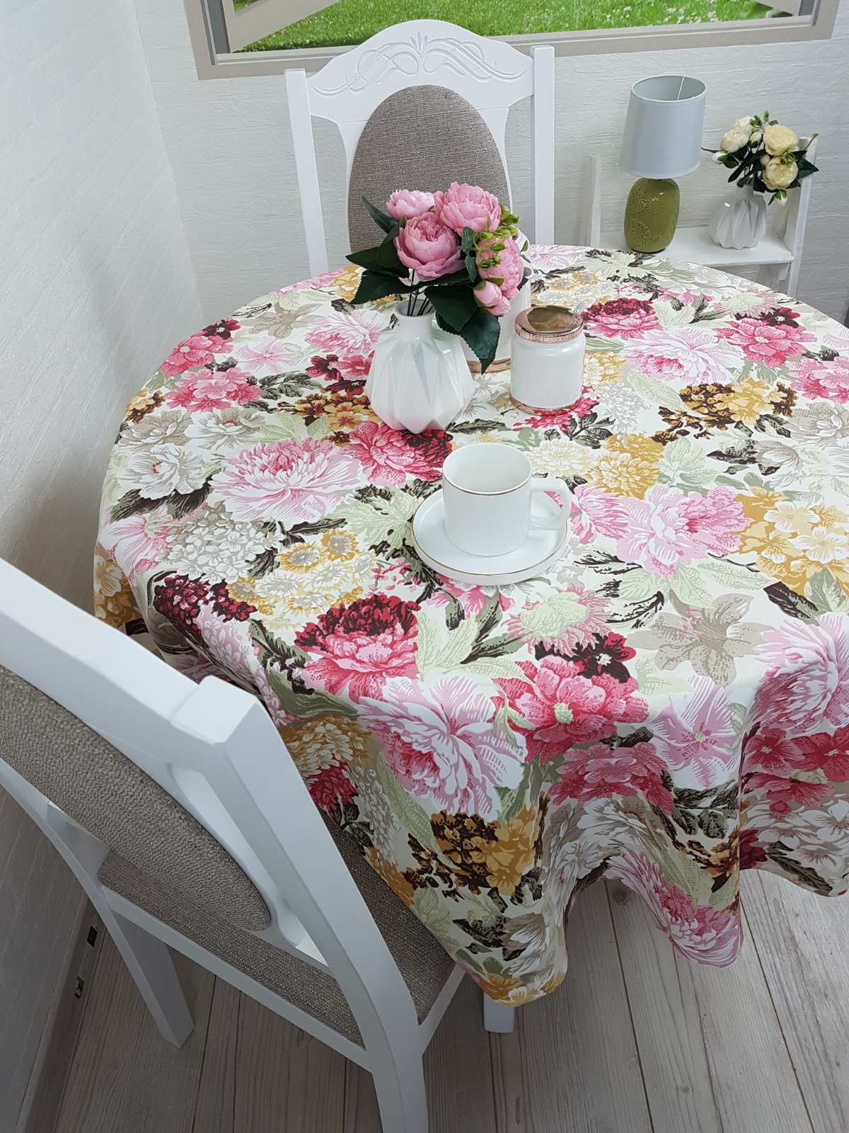 

Скатерть Uoltex круглая с тефлоновой обработкой 120см пионы розовые