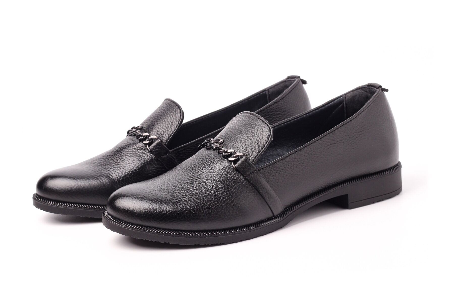 

Туфлі жіночі, закриті, демісезонні, 36 розмір MILLI GOLD 2000902701942