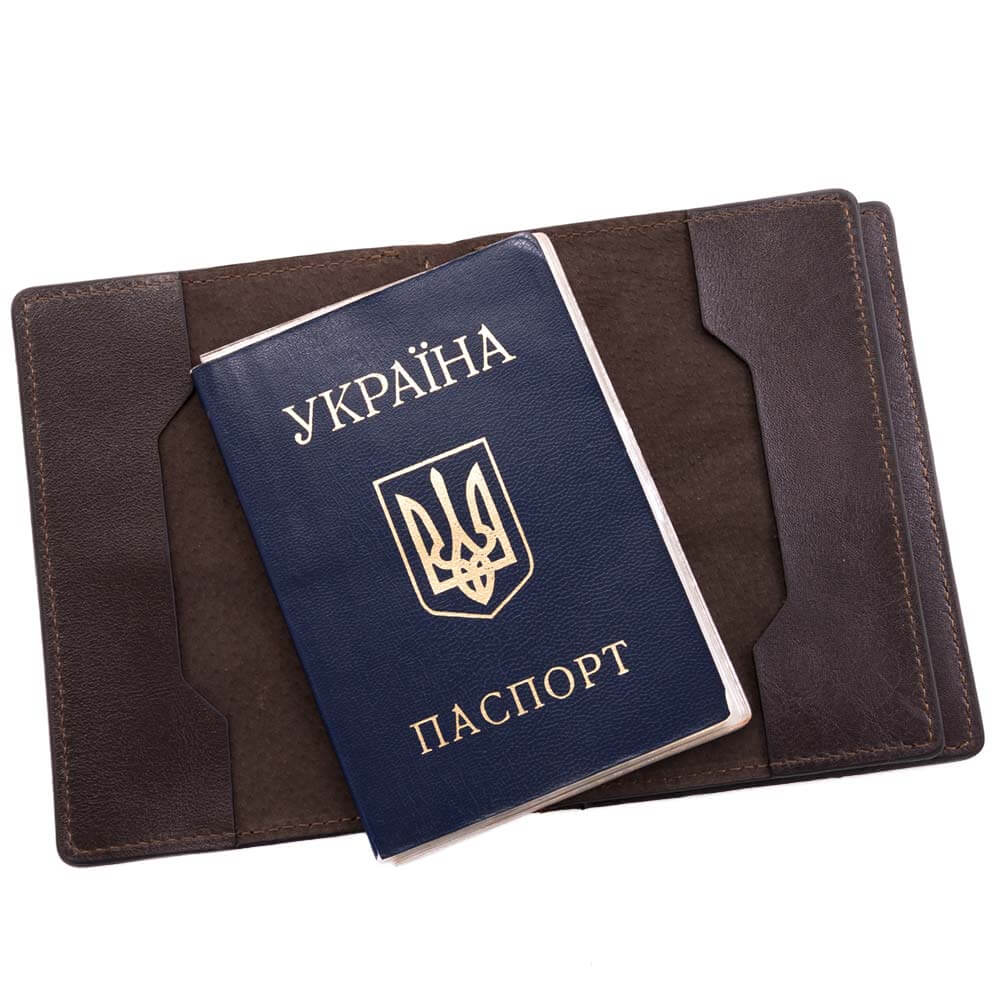 

Обложка для автодокументов и паспорта кожаная Grande Pelle коричневая (212620)