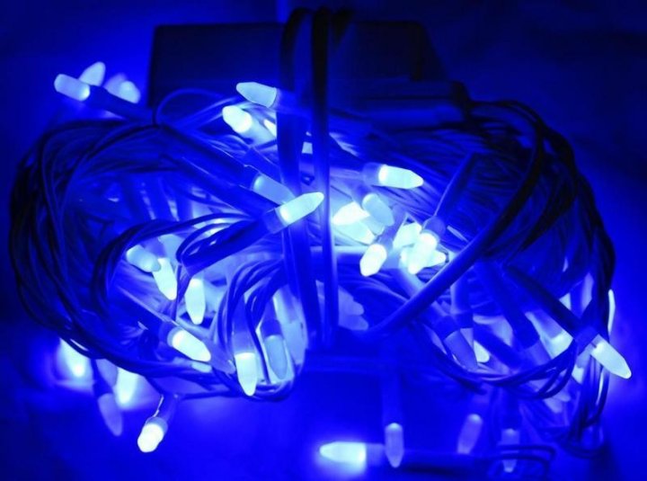 

Гирлянда чёрный шнур 300 Led конусные лампочки, синий