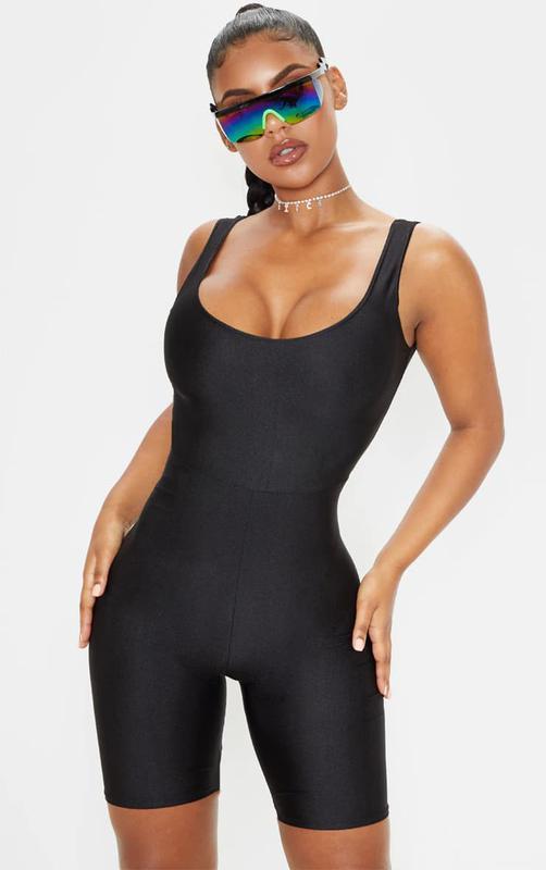 

Комбинезон PrettyLittleThing облегающий 38 черный