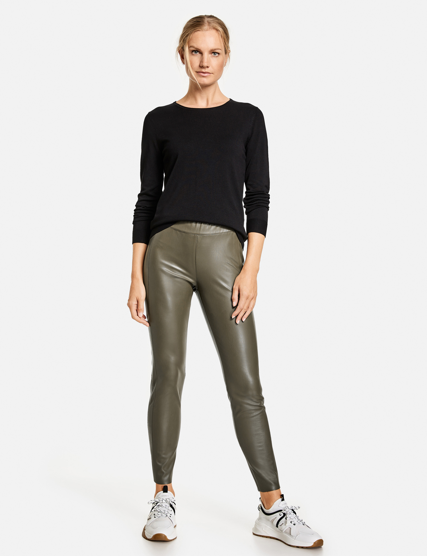 

Брюки Gerry Weber 36 Темно-зеленые 92429.66778