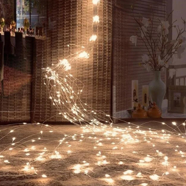 

Светодиодная гирлянда проволока Xmas Конский хвост 7264 200WW-2 Капля росы 2 м Желтый свет (gr_015354)