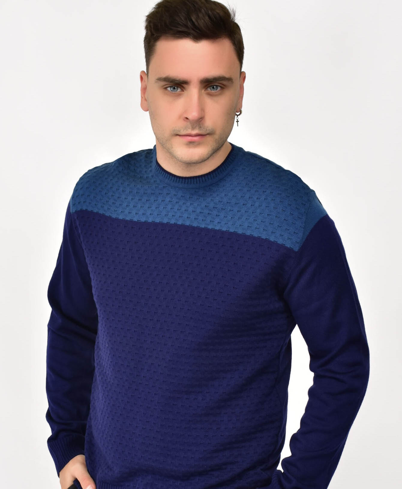 

Fashions • Свитер мужскои Кеша Fashions  сине-голубой (4155-лд, Fashions • Свитер мужскои Кеша Fashions XL сине-голубой (4155-лд)
