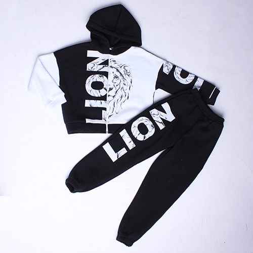 

Костюм спортивный на молнии Дрёма "Лев" 146-152 см черно-белый