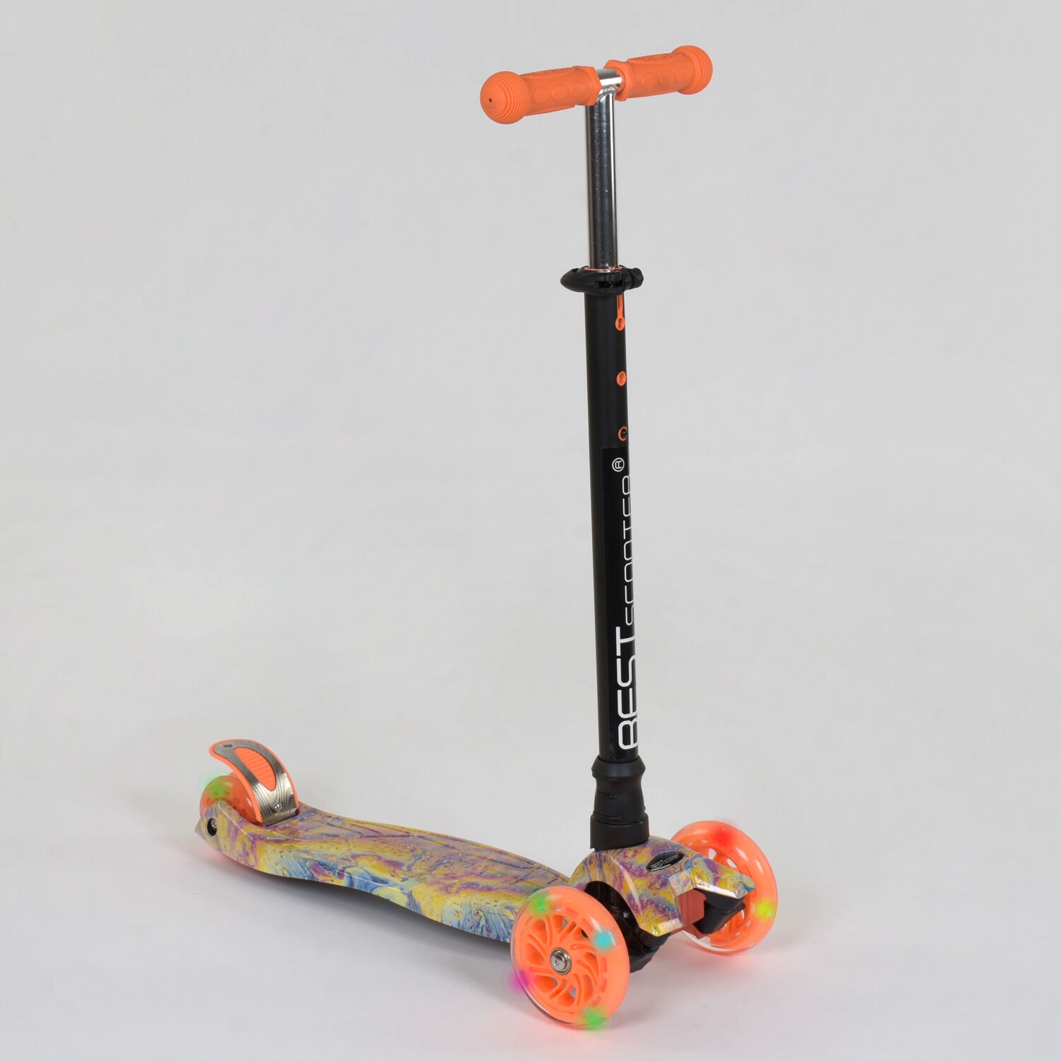 

Самокат Best Scooter Maxi А 25597 / 779-1340 Оранжевый с черным