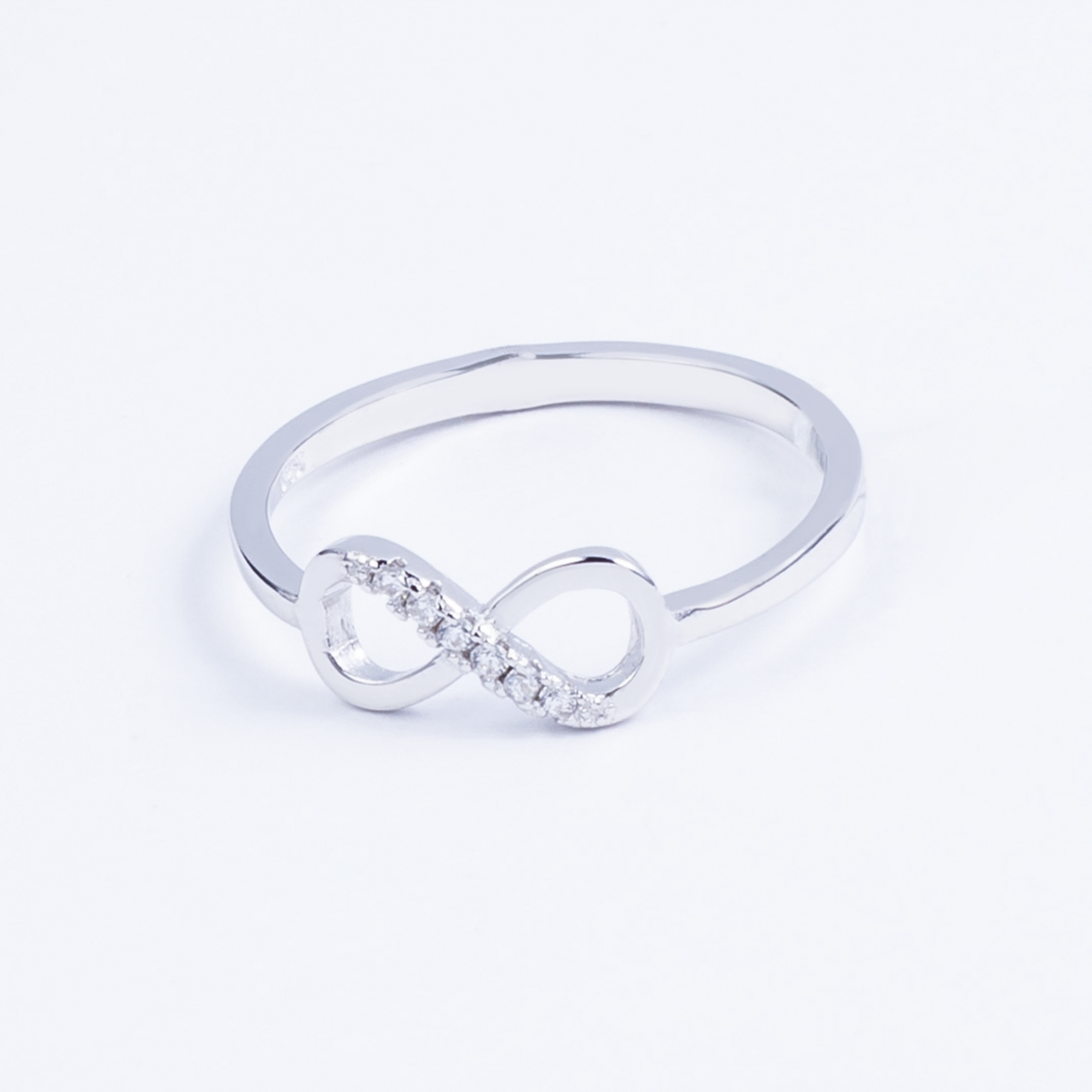 

Каблучка TOP Silver розмір 15,5 1,00 г