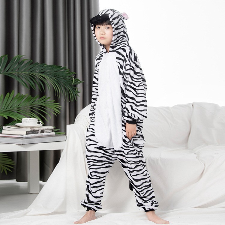 

Пижама Кигуруми Слип Для Мальчиков Kigurumi Мартин Зебра Черно-белый 145-155 см. (2017/2)