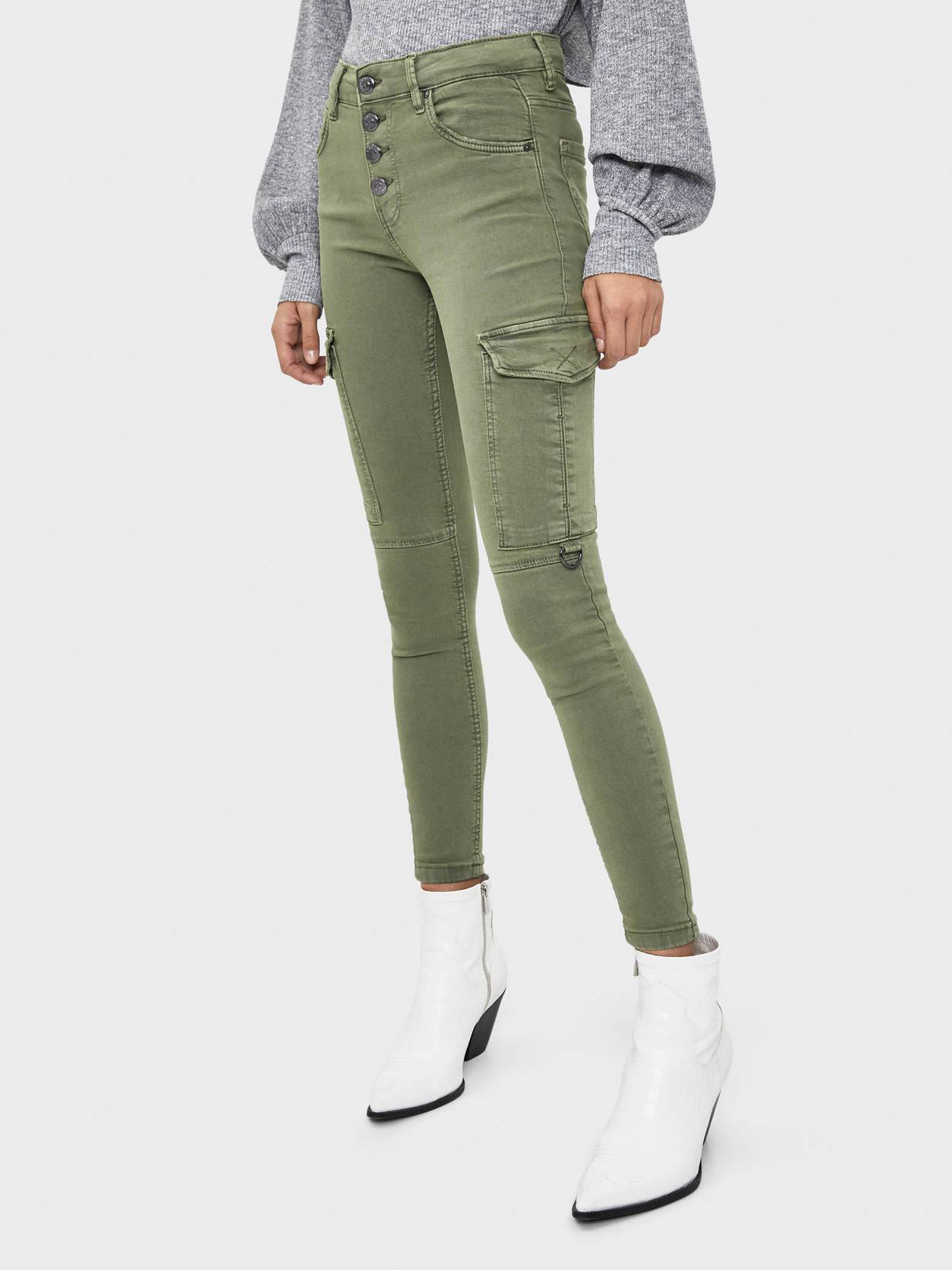 

Брюки Bershka XAZ262339AVNG  Зеленые, Брюки Bershka XAZ262339AVNG 32 Зеленые