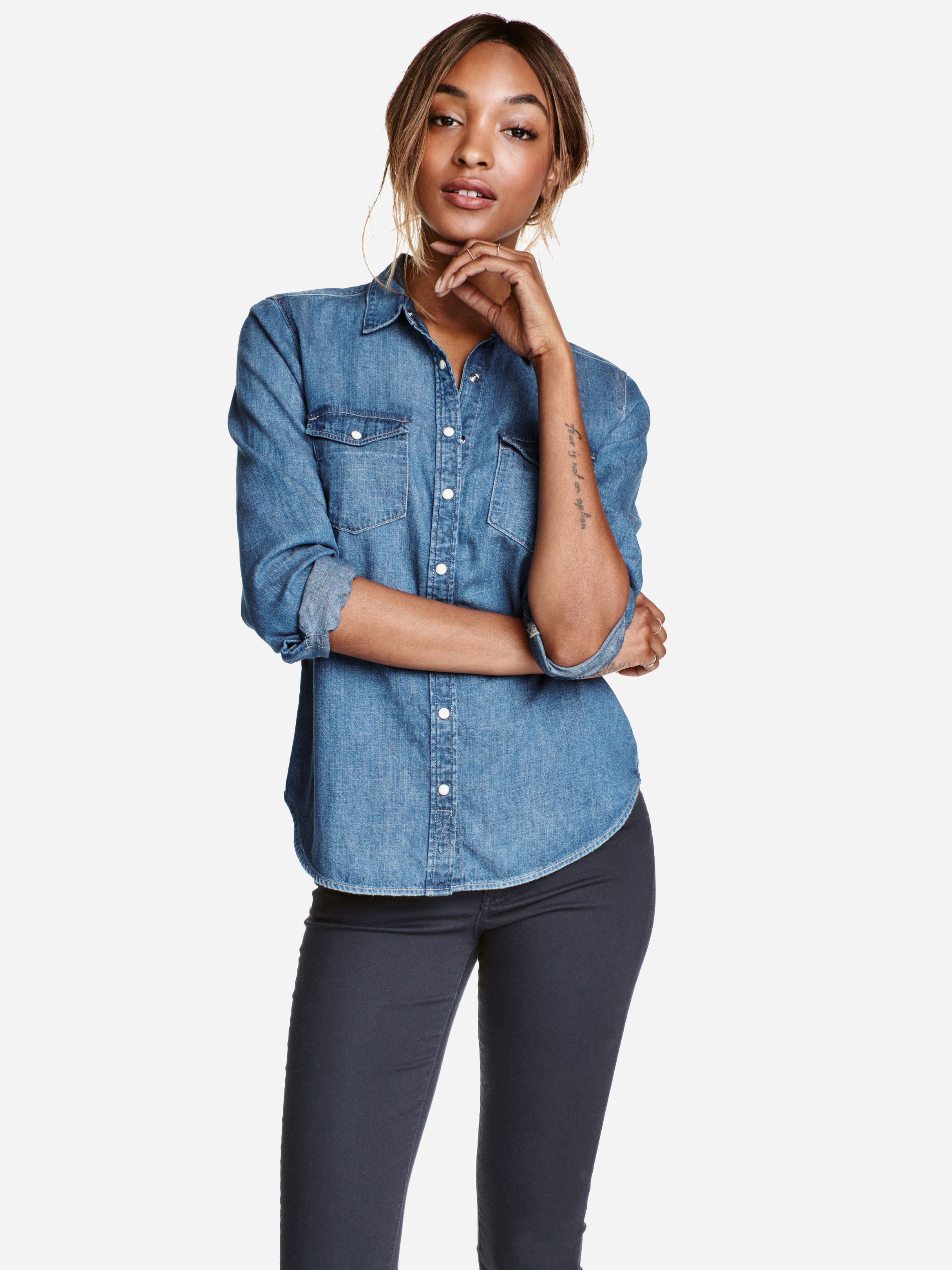 

Рубашка джинсовая H&M XAZ062516JCIR  Синяя, Рубашка джинсовая H&M XAZ062516JCIR 42 Синяя