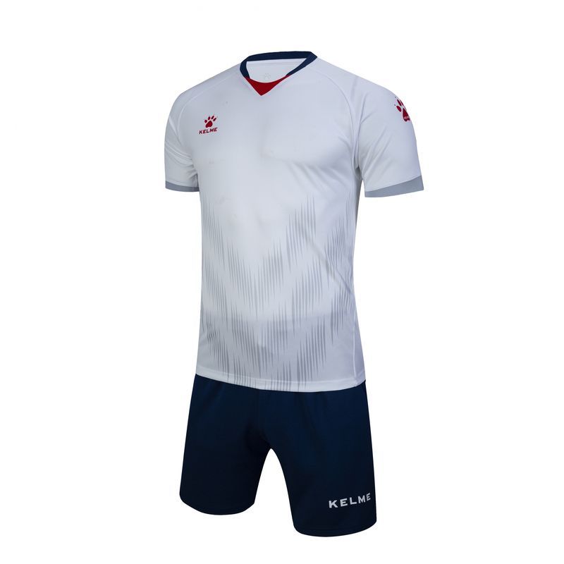 

Комплект футбольной формы Kelme MIRIDA бело-красный XS 3801096.9107