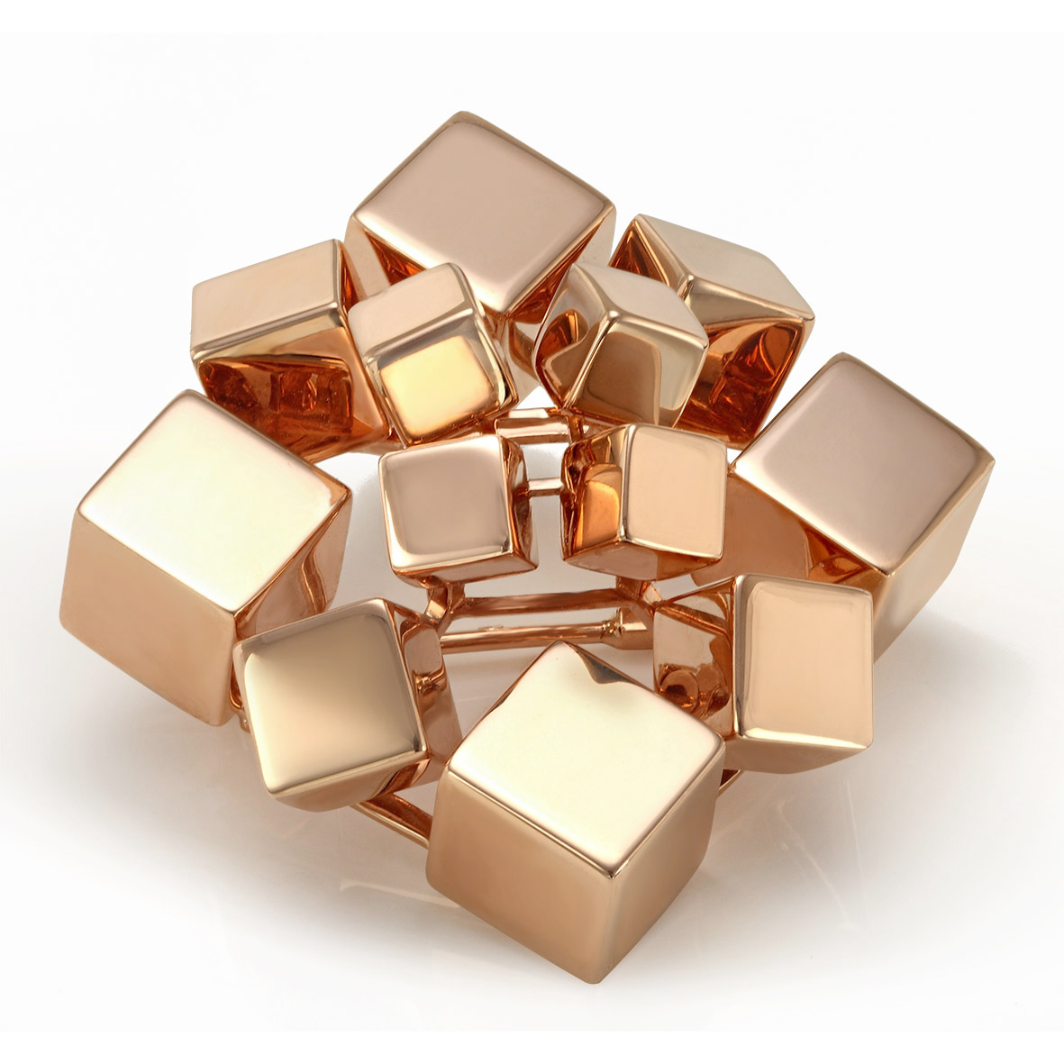 

Золотая брошь Tango Jewellery Company 660124