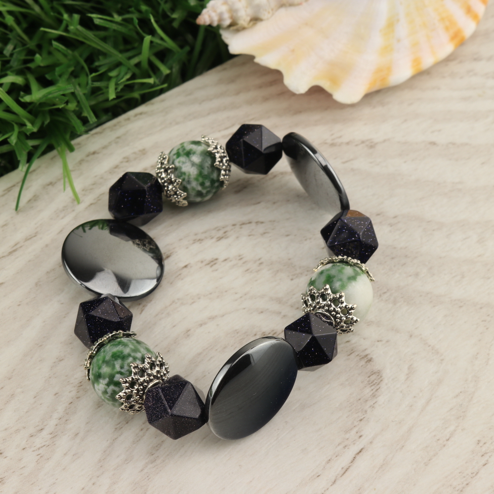 

Браслет авантюрин натуральный, агат натуральный и гематит натуральный (10,12,18 мм), размер 19 см, julB1165