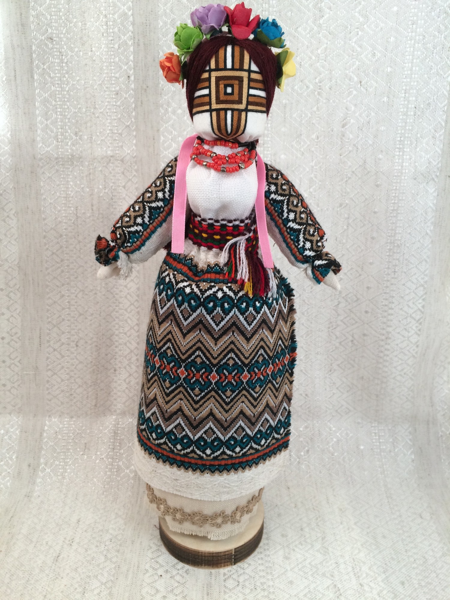 

Интерьерная авторская кукла-мотанка, оберег для дома ОДАРКА