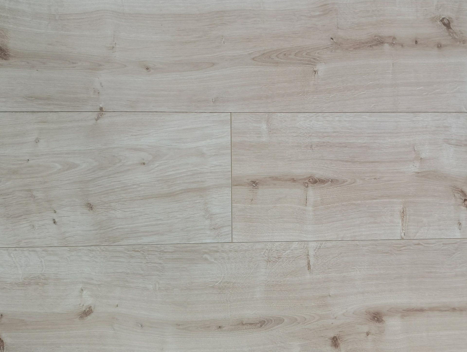 

Ламинат Kronopol "Parfe Floor" V4 4087 Дуб Оланд 32/8 (0,266 кв.м/шт) (9шт/уп) WA