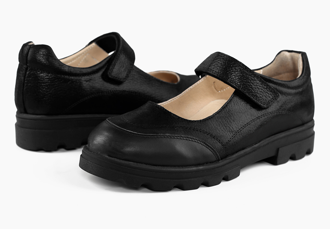 

Туфлі 524BLACK 34 Чорний