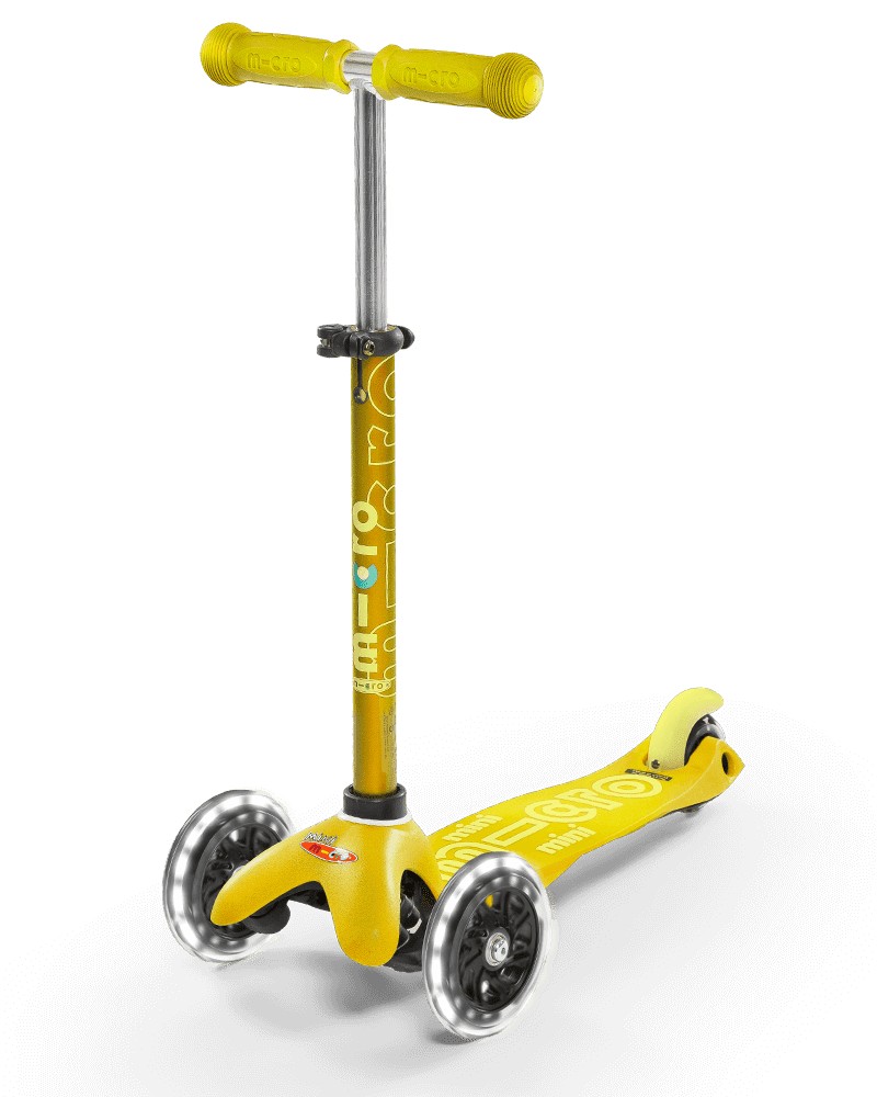 

Трехколесный самокат Mini Micro Deluxe Yellow LED желтый со светящимися колесами