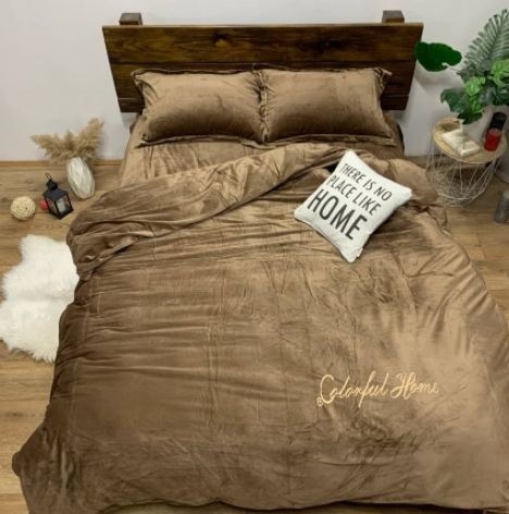 

Евро постельное белье велюровое плюш Colorful Home - Молочный шоколад