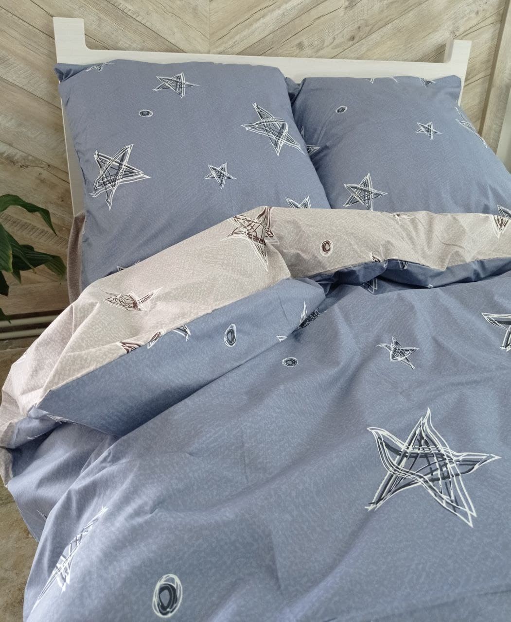 

Комплект постельного белья Lamoki Stars Двуспальные