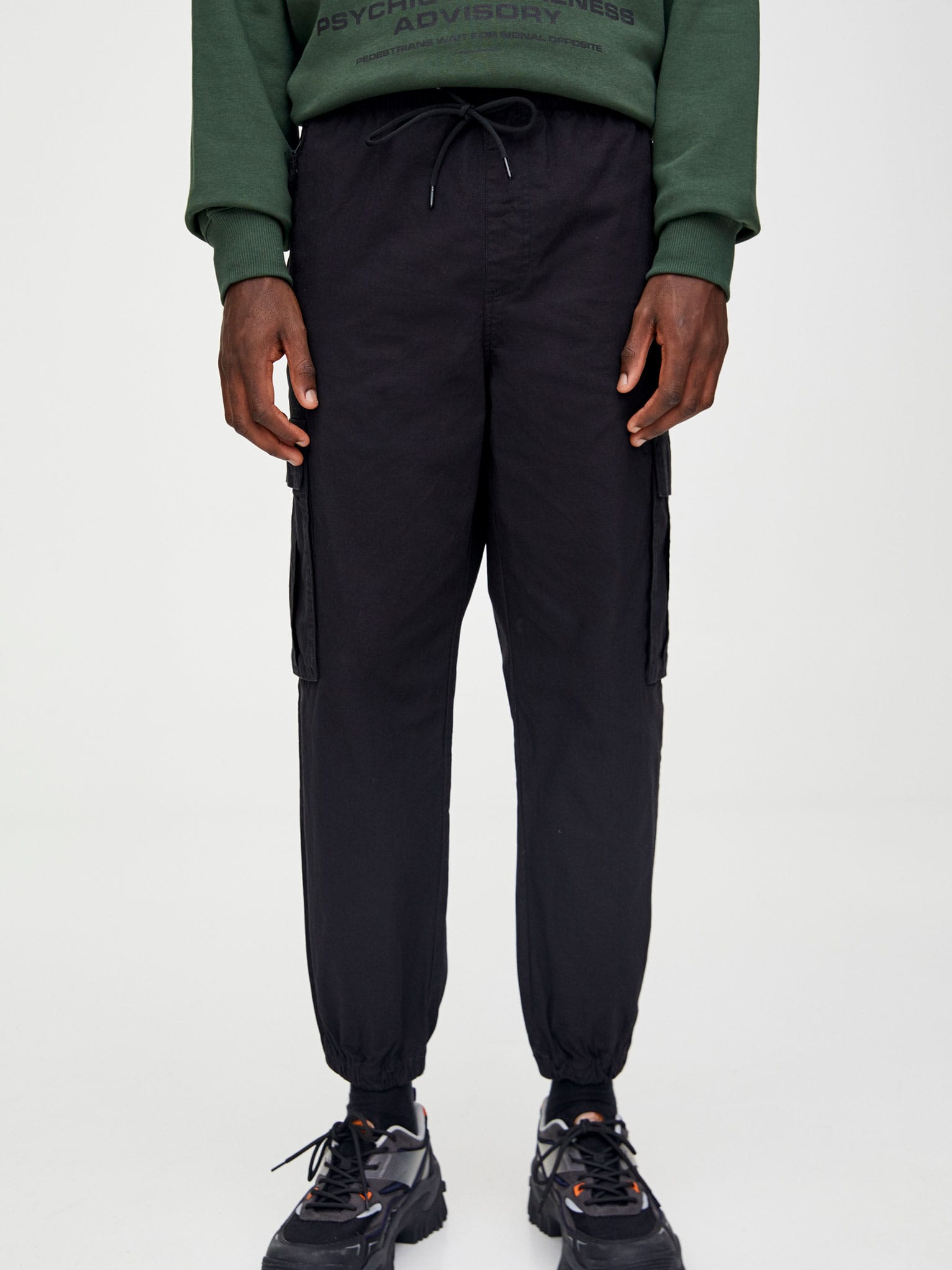 

Брюки Pull & Bear 5670/501/800  Черные, Брюки Pull & Bear 5670/501/800 S Черные