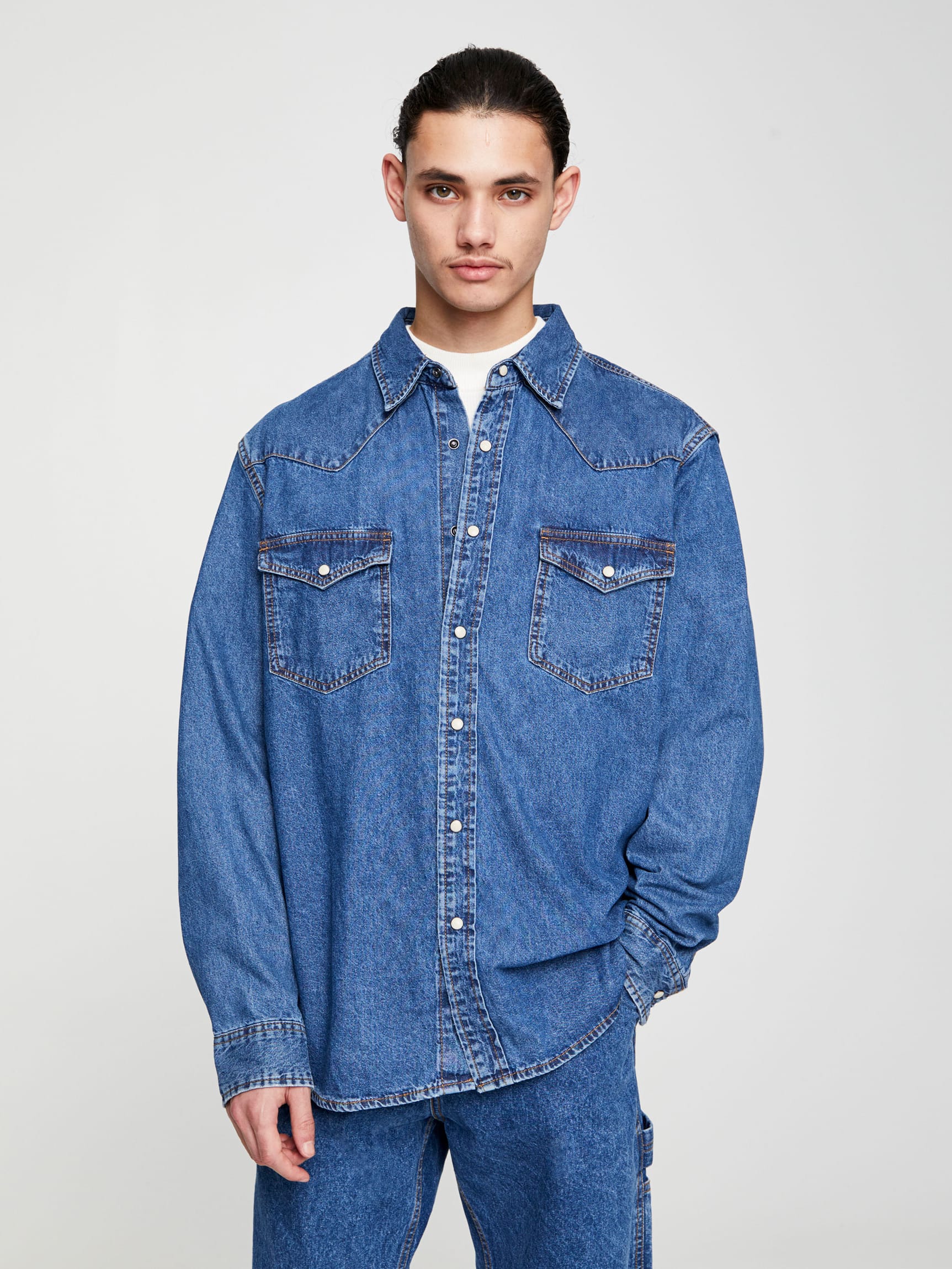 

Рубашка джинсовая Pull & Bear 5714/501/407  Голубая джинс, Рубашка джинсовая Pull & Bear 5714/501/407 M Голубая джинс