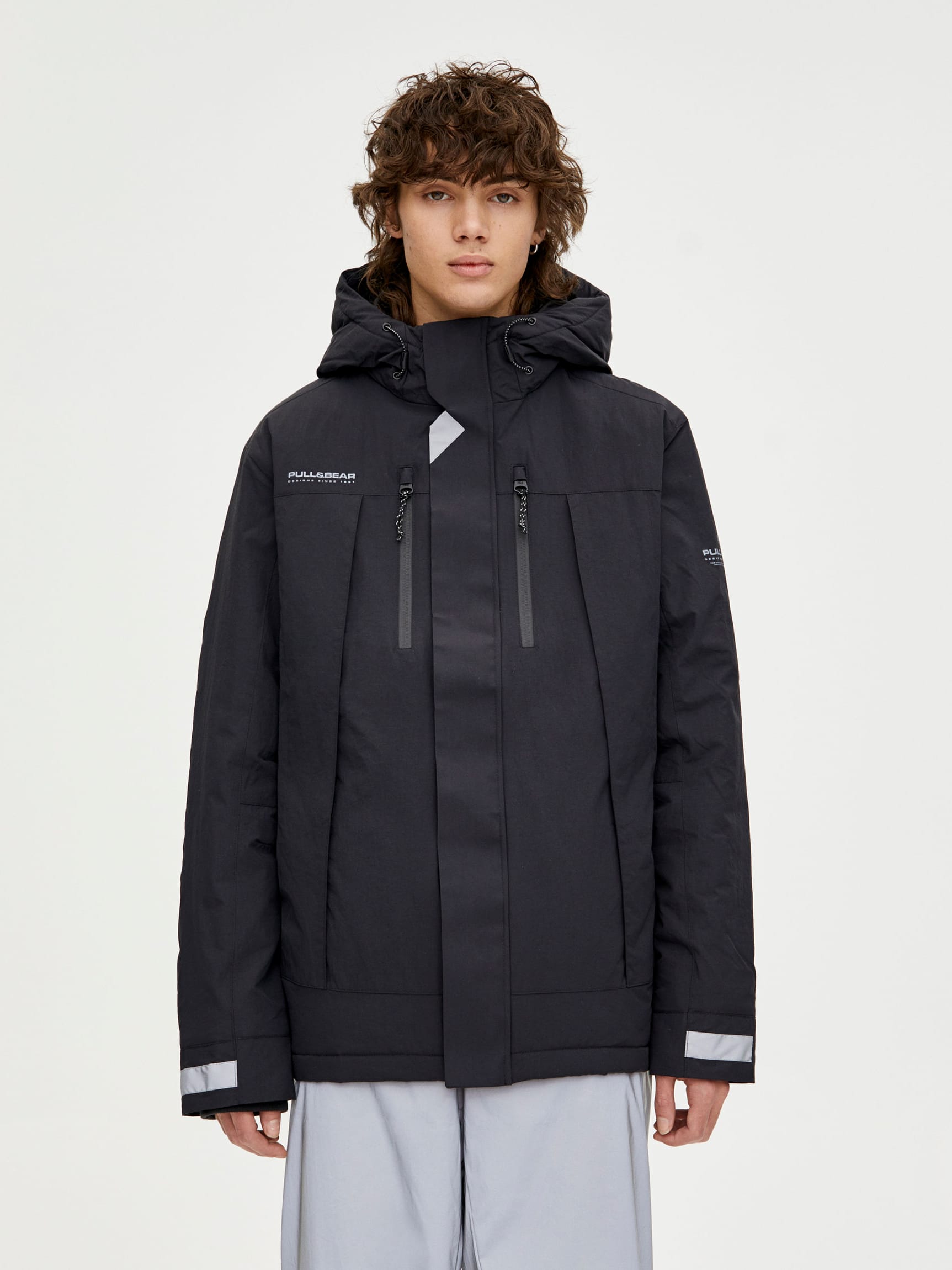

Куртка Pull & Bear 5750/501/800  Черная, Куртка Pull & Bear 5750/501/800 L Черная