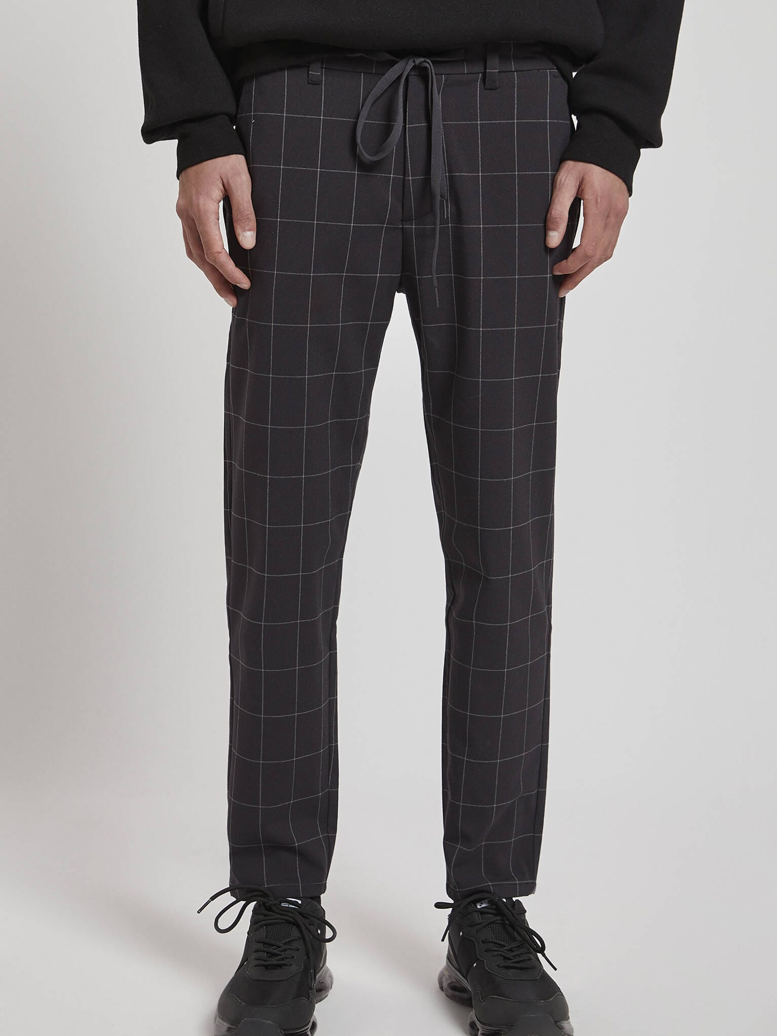 

Брюки Pull & Bear 9678/531/401  Серые в клетку, Брюки Pull & Bear 9678/531/401 40 Серые в клетку